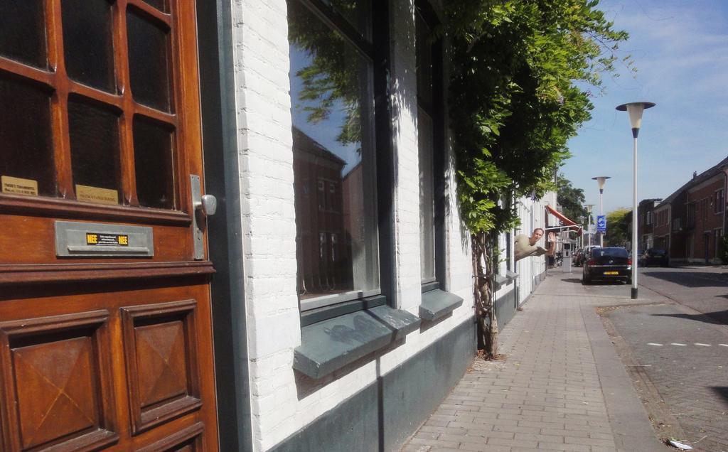 Ostello Frank'S Backpackers Helmond Esterno foto